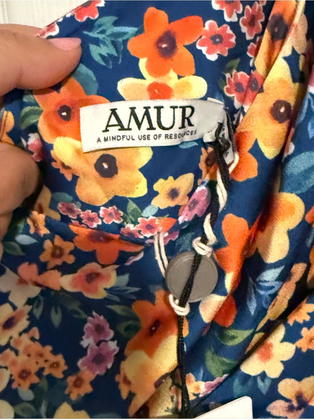 NWT AMUR One-Shoulder Blue Floral Twist-Front Midi Dress SIZE 4 - Picture 7 of 8
